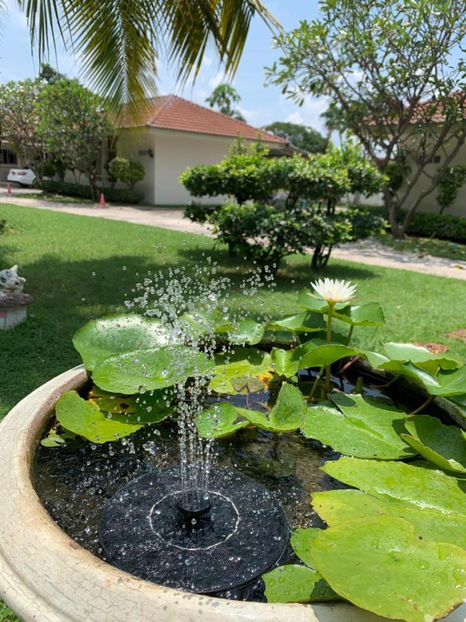 The Orchid House Hotel Nong Kung Yai Екстериор снимка