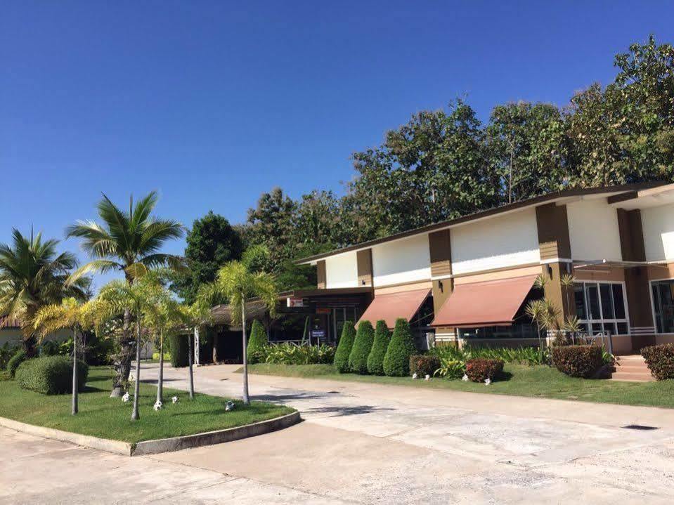 The Orchid House Hotel Nong Kung Yai Екстериор снимка